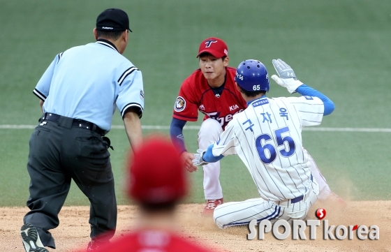 박찬호 `2루 철통수비`