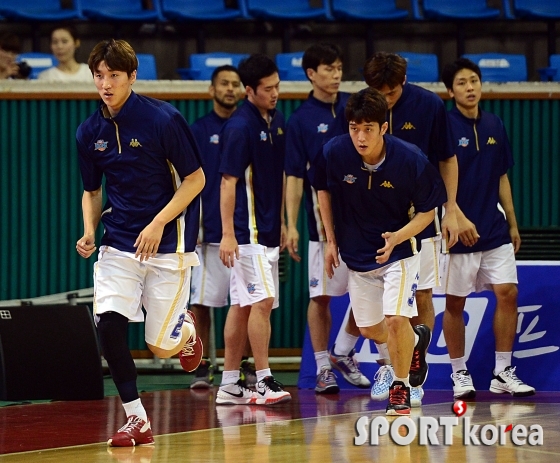 김민구 `뛰는데 지장 없어요`