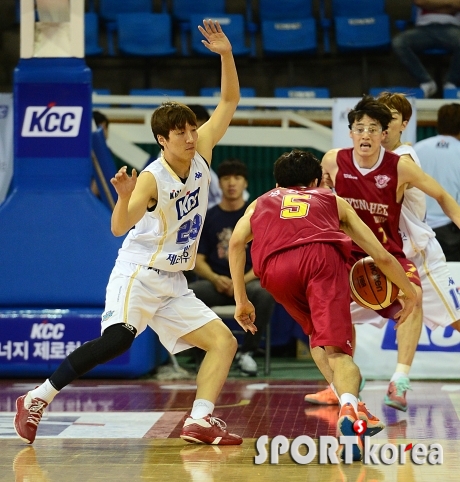 김민구 `수비도 문제 없어요`