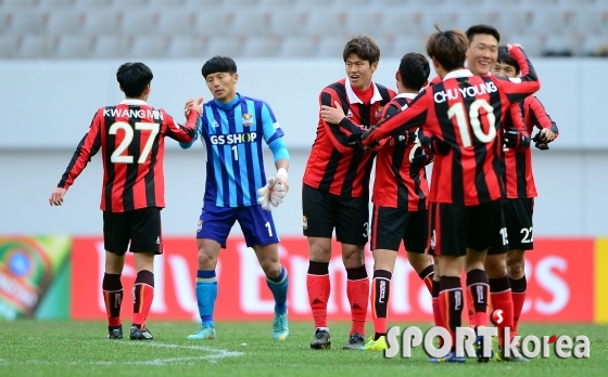 FC서울 `압도적인 경기력으로 승리`