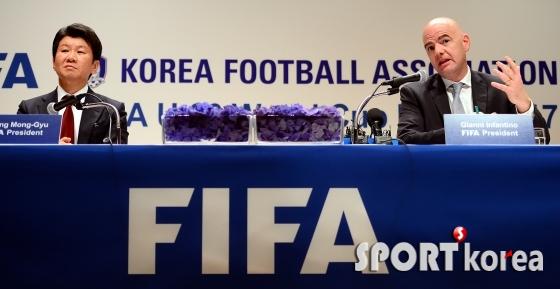 인판티노, `한국은 축구 강국이다`