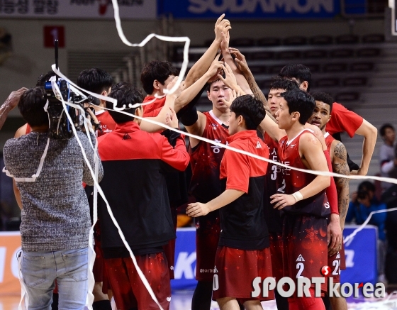 KGC, `1위 질주는 계속된다`