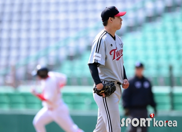 차우찬 `첫 피홈런은 최정에게`