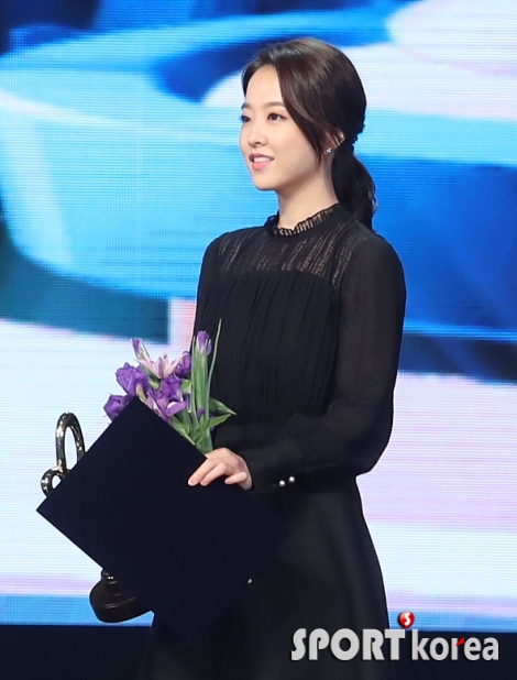 박보영 `트로피 보다 아름다운 미소`