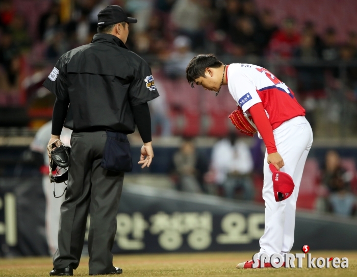 김기훈, 신인답게 깍듯한 사과