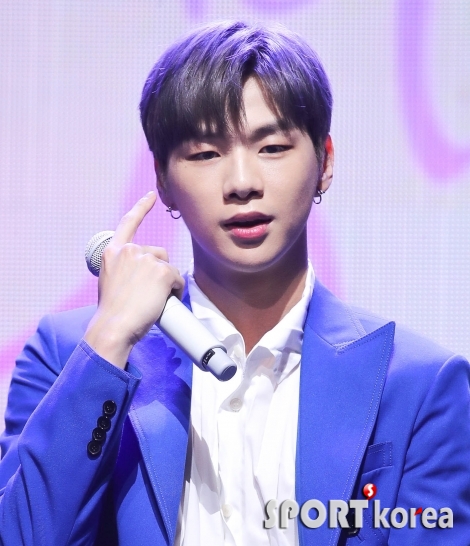 강다니엘 `어떤 답변을 해야하나`