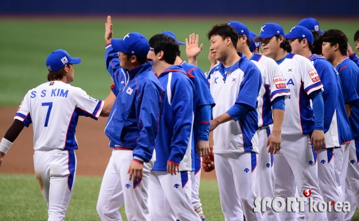 대한민국 야구대표팀 `신나는 공식 평가전 승리!`