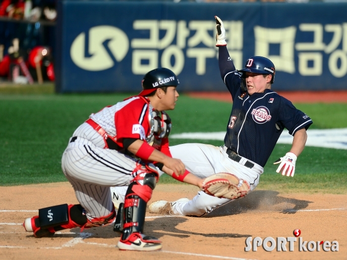 국해성 `홈으로 질주`