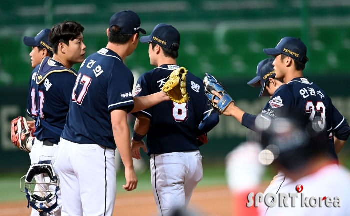 두산, SK에 9-4로승리!