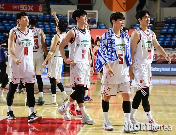 오리온, 96-78 승리로 단독 3위