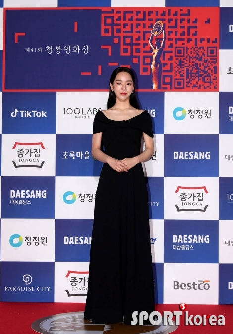 신혜선 `아름다운 블랙 드레스`