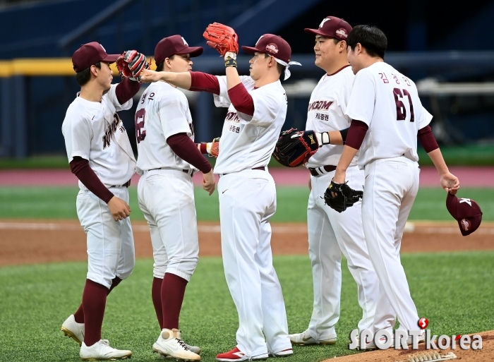 키움, 두산에 연습경기 7-2 승리!