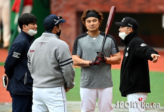 김원형 감독, 오늘은 경기가 가능하겠지?