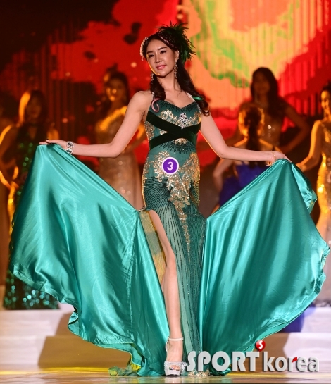 박윤미 `화려한 드레스`