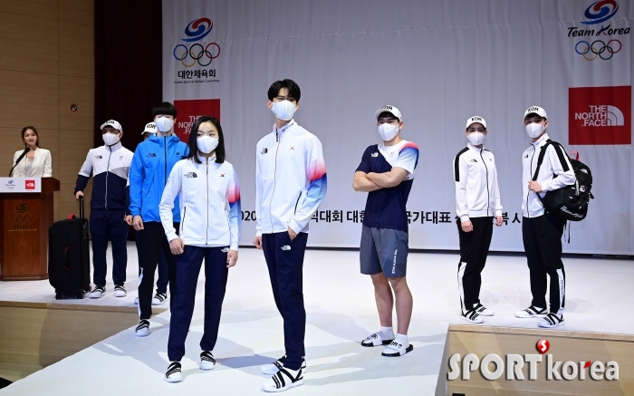 `2020 도쿄올림픽 `대한민국 대표팀 선수단복 공개`