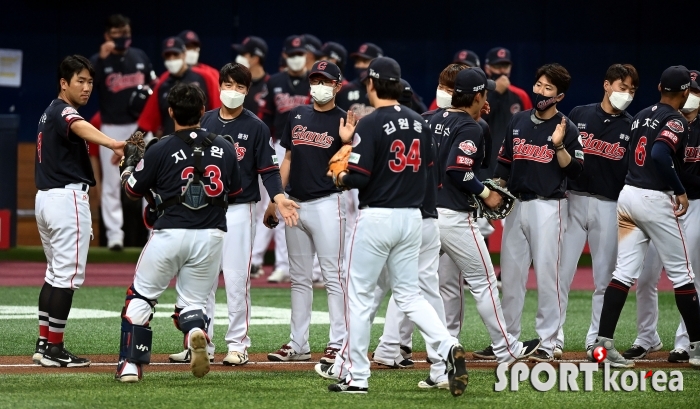 롯데, 키움에 4-2 승리하며 2연승!