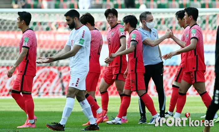 한국, 레바논에 2-1로 승리하며 최종예선 진출!