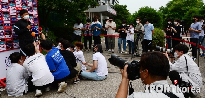 도쿄올림픽 축구 대표팀 향한 관심