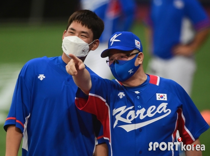 김경문 감독 `(김)진욱아 저곳으로 메달 따러 가자`