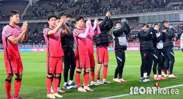 한국, 홈에서 UAE에 1-0 승리!