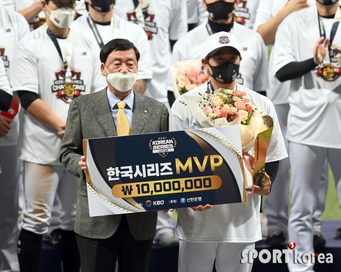 박경수, 한국시리즈 MVP