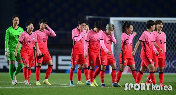 한국, 뉴질랜드와 2번째 친선전은 0-2 패배