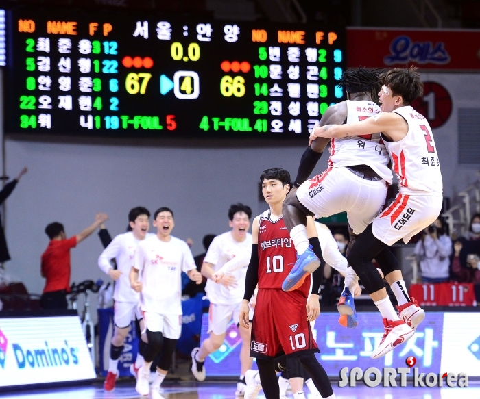 SK, KGC에 승리하며 공동 1위 등극