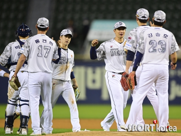 두산 `한화 3-1로 잡고 2연승`