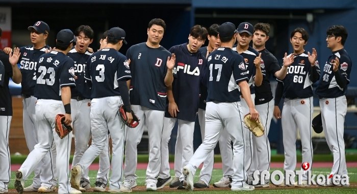 두산, 이영하 호투에 4-3 승리