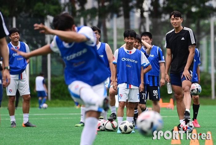 정태욱 `즐거운 축구 클리닉`