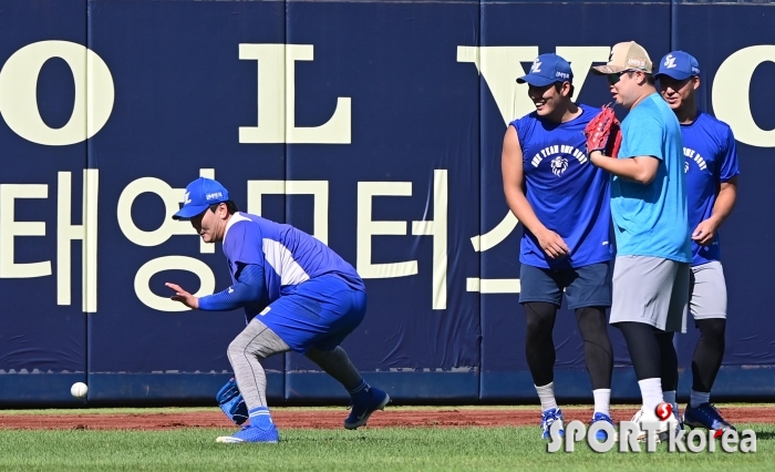 태풍 지나간 삼성 불펜 `즐겁게 훈련`