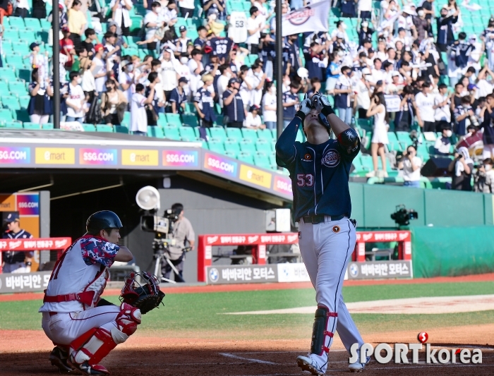 양석환, 동점 균형을 깨뜨린 솔로포!