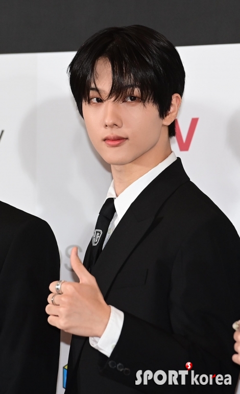 NCT 드림 지성 `강렬한 눈빛`