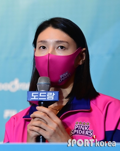 한국 리그로 다시 돌아온 김연경의 인사