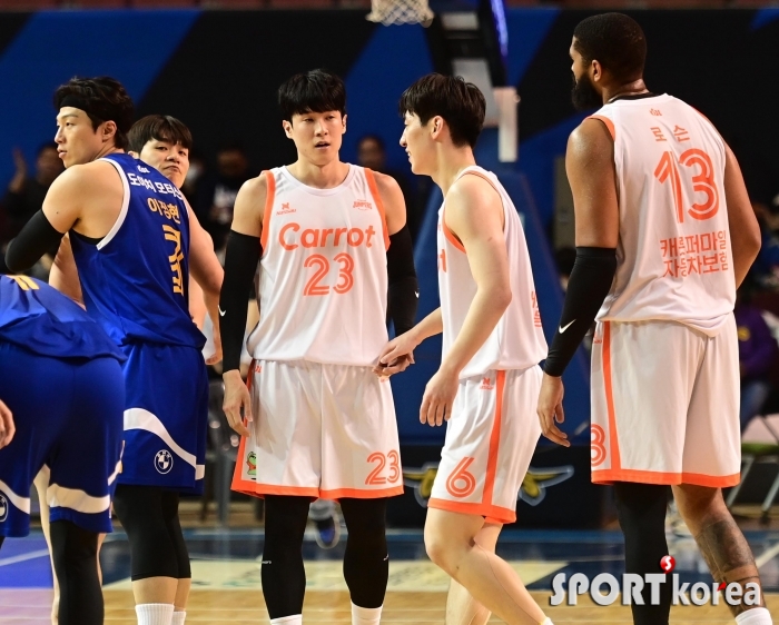 캐롯 81-72 승리 이끈 전성현