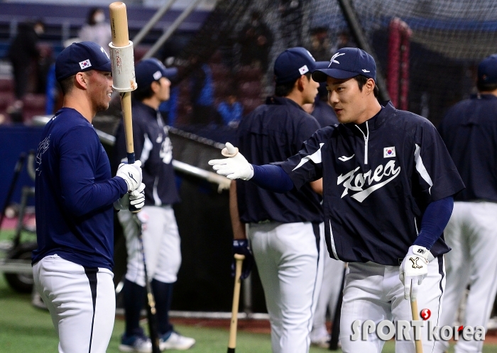 에드먼-김하성, MLB 출신 내야 키스톤 콤비!