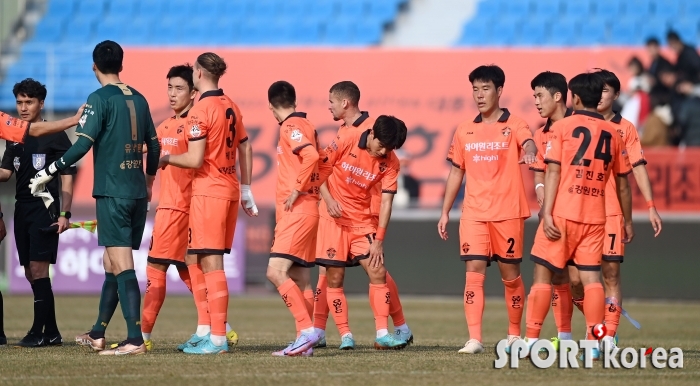 강원, 아쉬운 패배