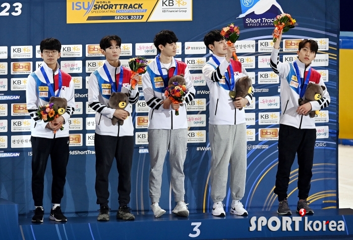 한국, 남자계주 5000m 동메달