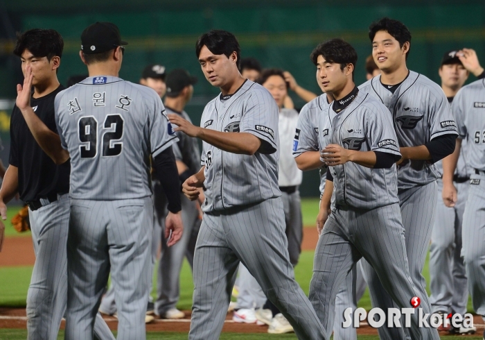 한화, 어제 패배 설욕한 8-4 승리