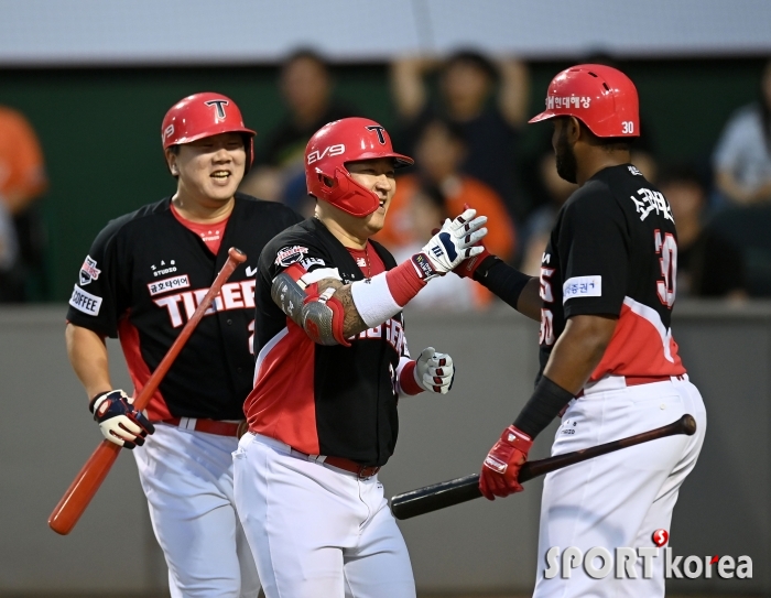 1500타점 최형우 `역대 타점 1위 등극`