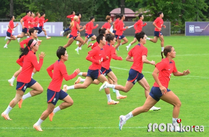 태극낭자들의 전력질주