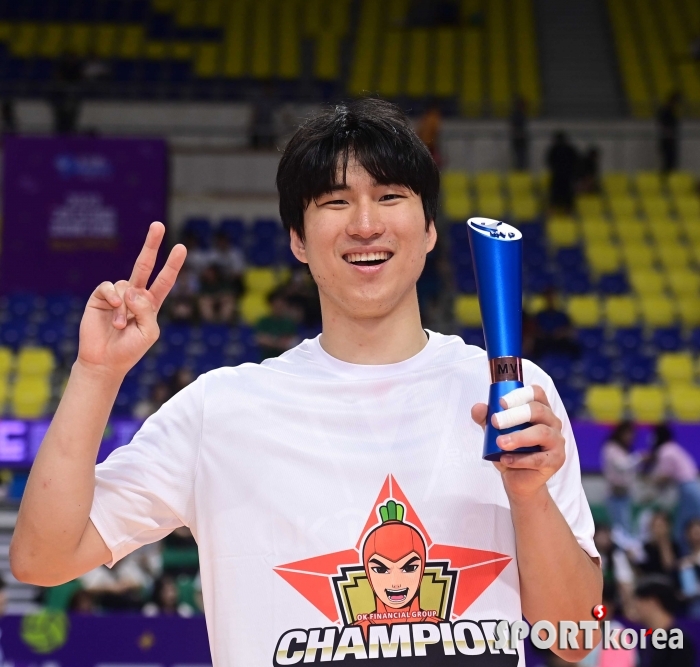 신호진, MVP 주인공 나야