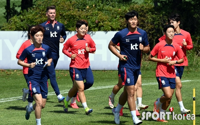 여자축구대표팀, 무한 체력훈련~