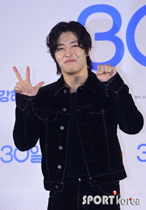 강하늘, `30일` 기대해 주세요