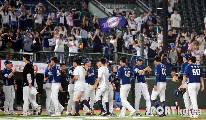 NC, 롯데 4-3으로 잡으며 3연승 질주