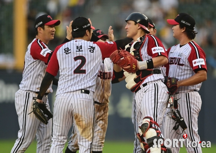 LG, 더블헤더 1차전 상대 SSG 8-3으로 제압