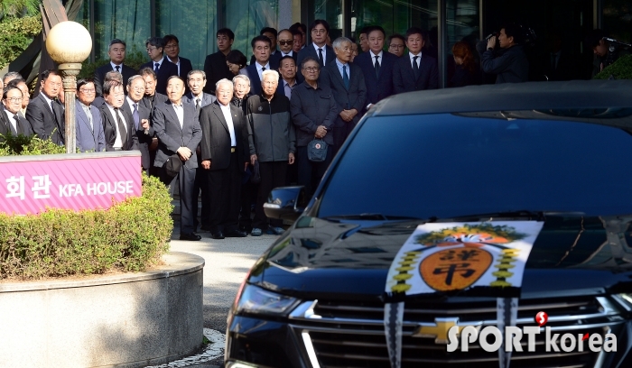 故 박종환 감독 영결식 `좋은 곳에서 편히 잠드세요`