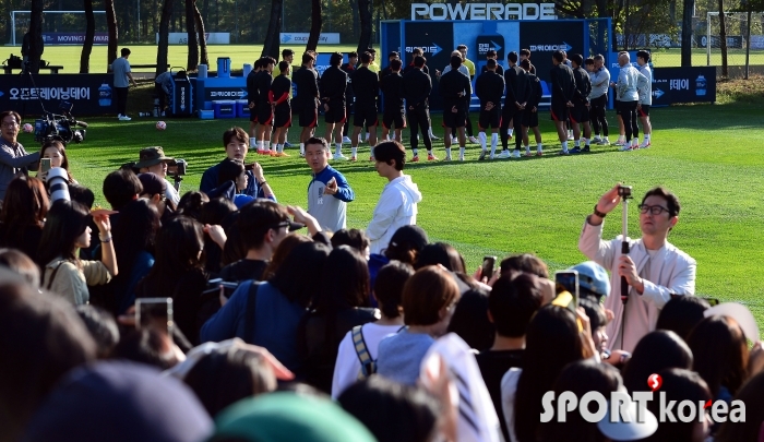 축구대표팀 `팬 오픈트레이닝 실시`