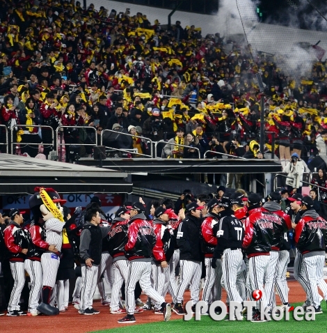 3승 1패 LG, 한국시리즈 우승 단 1승 남았다!