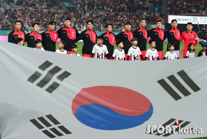 싱가포르와 경기 앞둔 한국축구대표팀